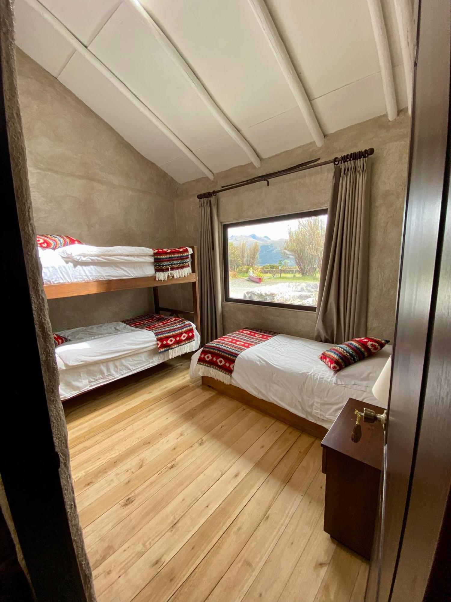 Chilcabamba Lodge Machachi Phòng bức ảnh